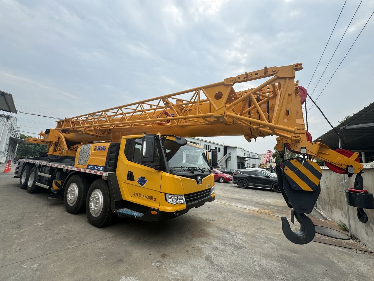 XCMG XCT70 25ton 50ton 70ton 130ton - Pokretni kran: slika 3 XCMG XCT70 25ton 50ton 70ton 130ton - Pokretni kran: slika 3
