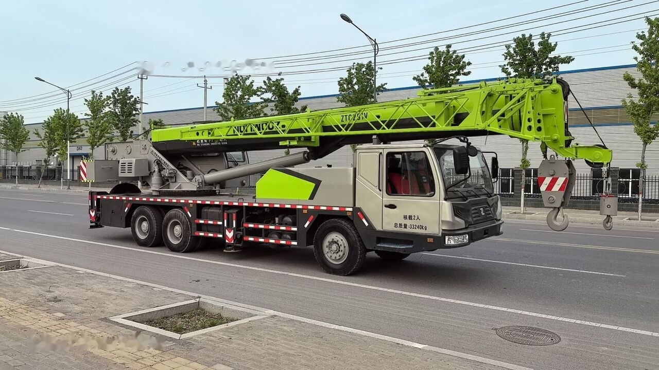 Zoomlion ZTC251V ZTC350 ZTV500 25T 35T 50T 25ton 35ton - Pokretni kran: slika 2 Zoomlion ZTC251V ZTC350 ZTV500 25T 35T 50T 25ton 35ton - Pokretni kran: slika 2