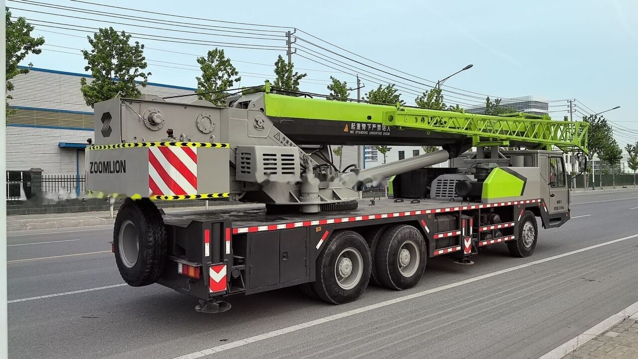 Zoomlion ZTC251V ZTC350 ZTV500 25T 35T 50T 25ton 35ton - Pokretni kran: slika 5 Zoomlion ZTC251V ZTC350 ZTV500 25T 35T 50T 25ton 35ton - Pokretni kran: slika 5