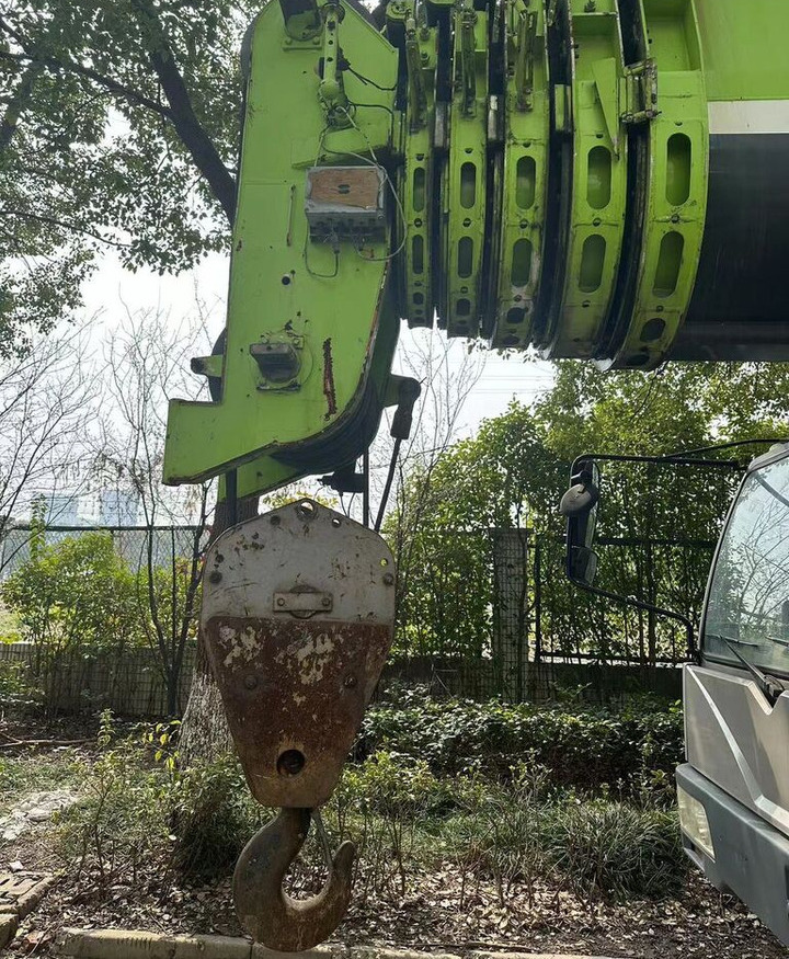 Zoomlion Zoomlion ZTC800V ZTV900V ZTC1000V ZTC110V 110 ton Zoomlion secon - Pokretni kran: slika 5 Zoomlion Zoomlion ZTC800V ZTV900V ZTC1000V ZTC110V 110 ton Zoomlion secon - Pokretni kran: slika 5