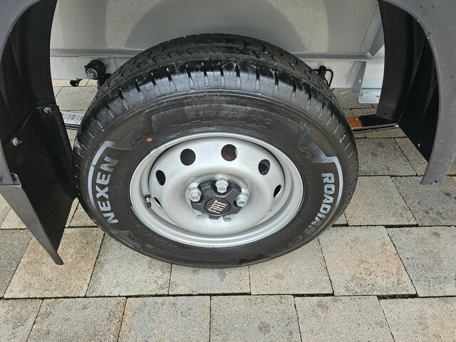 Dostavno vozilo sa otvorenom sandukom, Dostavno vozilo sa duplom kabinom novi FIAT Ducato 140 DOKA Pritsche 2,9 Meter Klima DAB...: slika 26