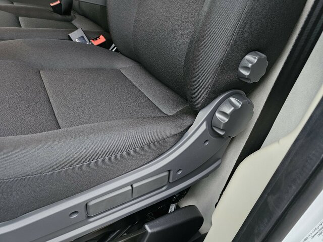 FIAT Ducato 35 140 L2H2 Voll-LED 260° 7''TFT Kamera... - Furgon: slika 2 FIAT Ducato 35 140 L2H2 Voll-LED 260° 7''TFT Kamera... - Furgon: slika 2