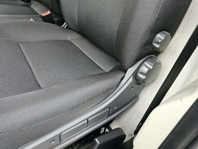 FIAT Ducato 35 L3H2 13m³ Klima Temp 260° Kamera PDC... - Furgon: slika 2 FIAT Ducato 35 L3H2 13m³ Klima Temp 260° Kamera PDC... - Furgon: slika 2