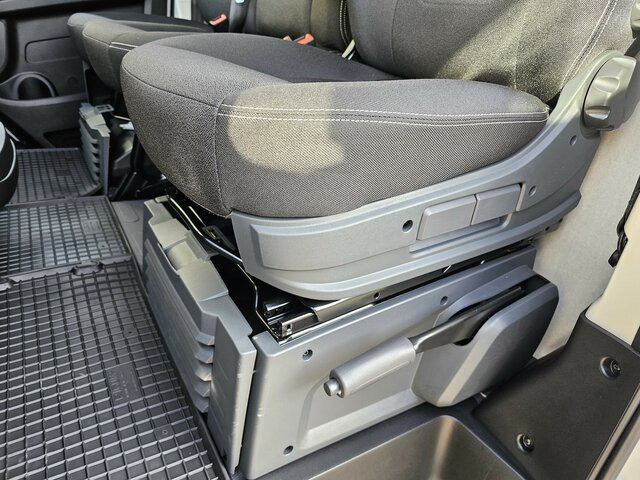 FIAT Ducato 35 L3H2 180 Automatik 13m³ Serie 10 9.2 - Furgon: slika 2 FIAT Ducato 35 L3H2 180 Automatik 13m³ Serie 10 9.2 - Furgon: slika 2