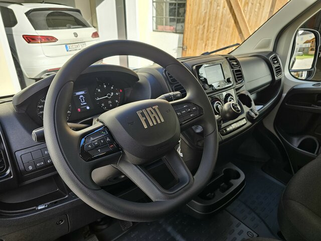FIAT Ducato 35 MAXI 140 Serie10-9.2 Modell 2025 L2H2 - Furgon: slika 3 FIAT Ducato 35 MAXI 140 Serie10-9.2 Modell 2025 L2H2 - Furgon: slika 3