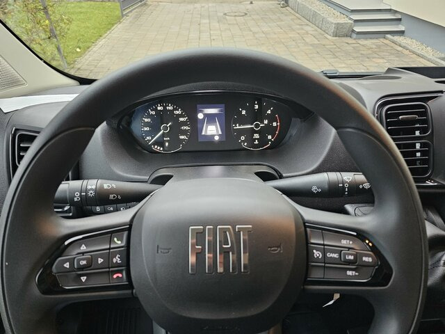 FIAT Ducato 35 MAXI 180 Serie10-9.2 Modell 2025 L2H2... - Furgon: slika 4 FIAT Ducato 35 MAXI 180 Serie10-9.2 Modell 2025 L2H2... - Furgon: slika 4