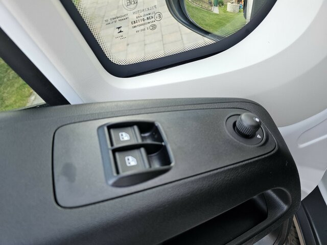 FIAT Ducato MAXI Serie 9.2 2025 DOKA 3-Seitenkiipper... - Istovarivač: slika 4 FIAT Ducato MAXI Serie 9.2 2025 DOKA 3-Seitenkiipper... - Istovarivač: slika 4