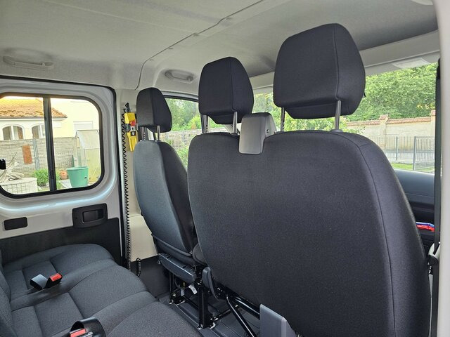 Dostavno vozilo istovarivač, Dostavno vozilo sa duplom kabinom FIAT Ducato MAXI Serie10-9.2 2025 DOKA Kipper AHK: slika 25