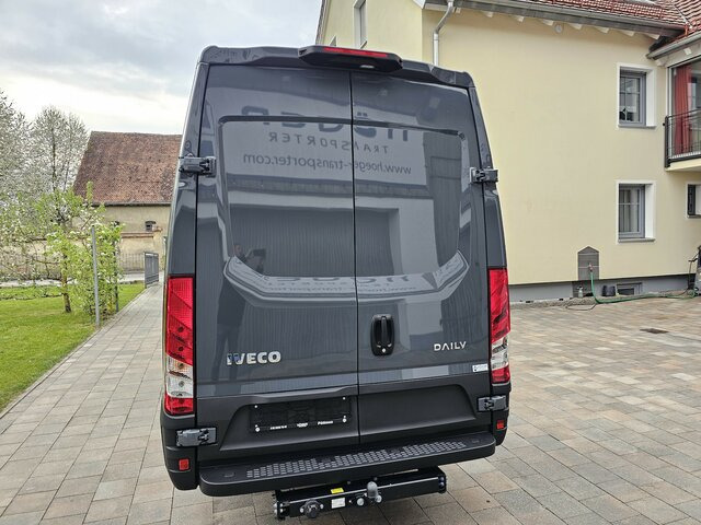 Furgon, Dostavno vozilo sa duplom kabinom IVECO Daily 35S18HA8V DOKA Snoeks Mixto Hi-Matic 16m³: slika 21