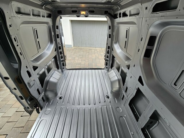 Furgon novi RENAULT Master L2H2 170 Neues Modell 10'' Navi Kamera: slika 30