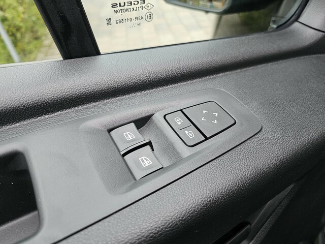 Furgon RENAULT Master L2H2 170 Neues Modell 10'' Navi Kamera...: slika 39