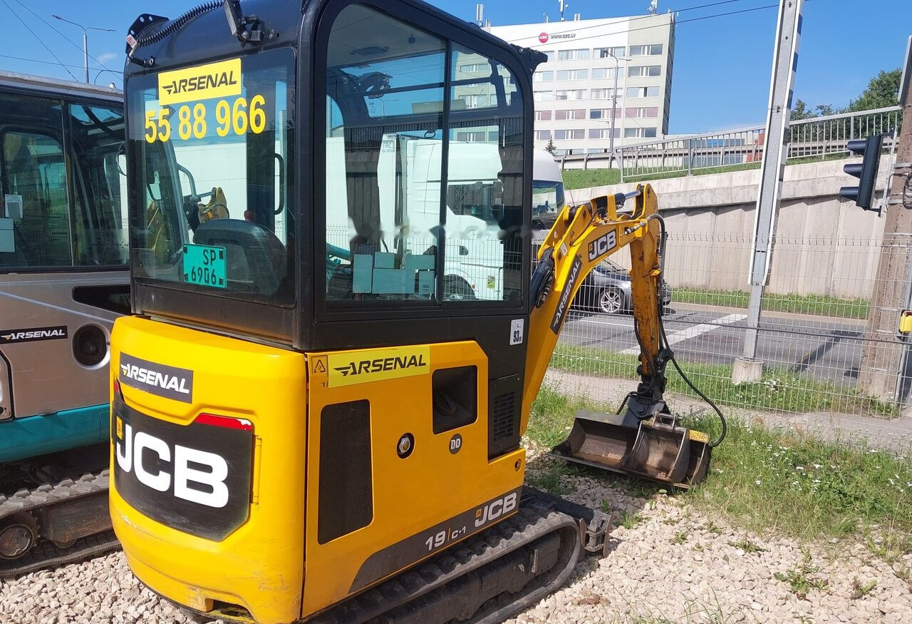 JCB 19 C! - Mini bager: slika 1 JCB 19 C! - Mini bager: slika 1