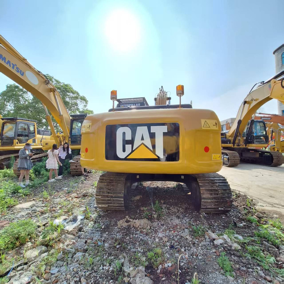 CAT 320D used excavator - Bager guseničar: slika 2 CAT 320D used excavator - Bager guseničar: slika 2
