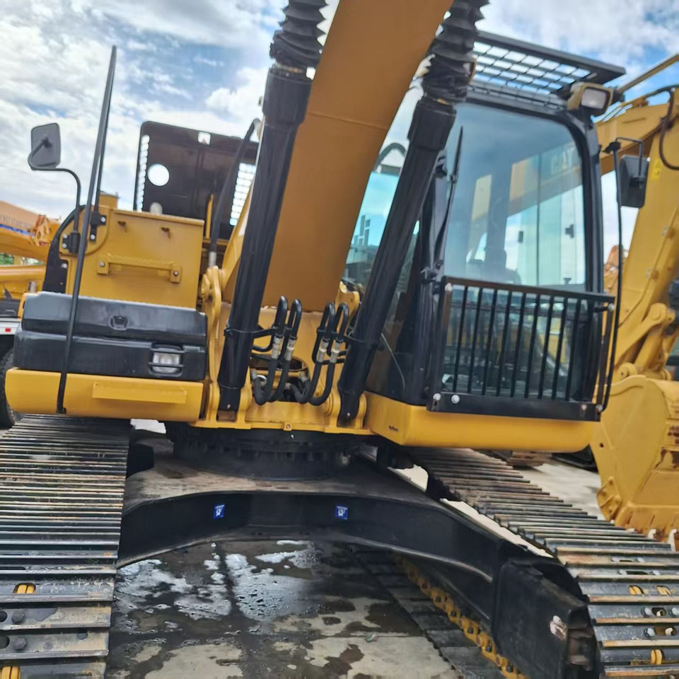 CAT 320D2 Excavator - Bager guseničar: slika 5 CAT 320D2 Excavator - Bager guseničar: slika 5