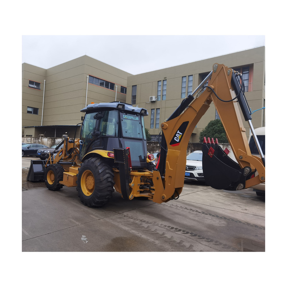 CAT 420F Backhoe Loader - Bager utovarivač: slika 4 CAT 420F Backhoe Loader - Bager utovarivač: slika 4
