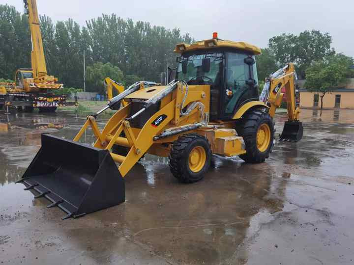 CAT 420F Used Backhoe good quality high quality second hand CATERPILLAR 420F for sale - Utovarivač: slika 3 CAT 420F Used Backhoe good quality high quality second hand CATERPILLAR 420F for sale - Utovarivač: slika 3