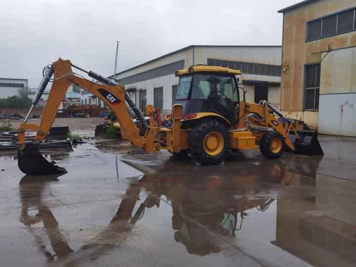 CAT 420F Used Backhoe good quality high quality second hand CATERPILLAR 420F for sale - Utovarivač: slika 4 CAT 420F Used Backhoe good quality high quality second hand CATERPILLAR 420F for sale - Utovarivač: slika 4