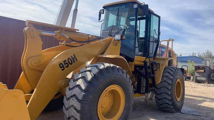 CAT 950H - Utovarivač točkaš: slika 5 CAT 950H - Utovarivač točkaš: slika 5