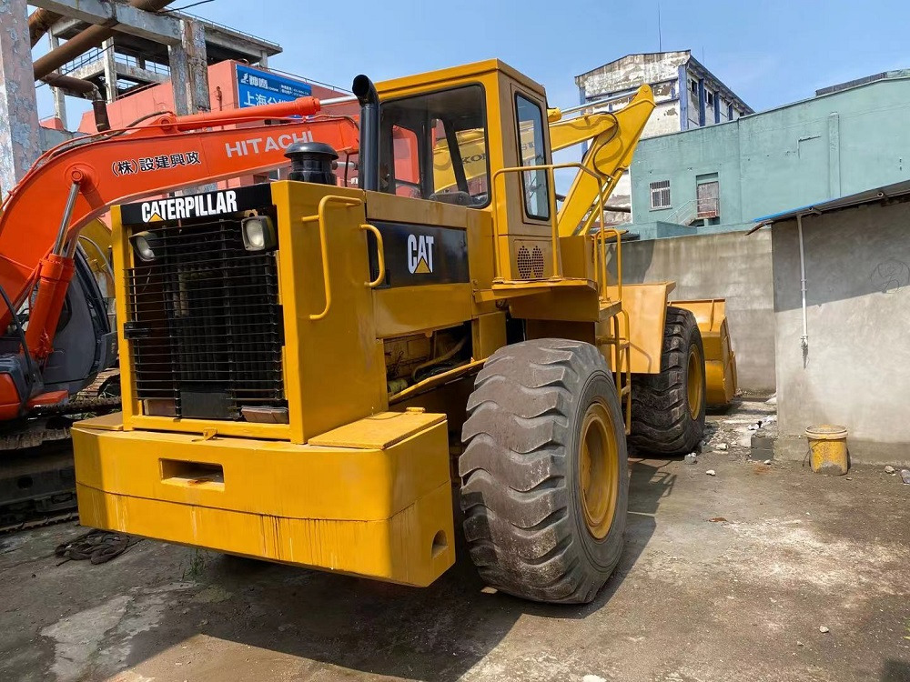 CAT 966C - Utovarivač točkaš: slika 1 CAT 966C - Utovarivač točkaš: slika 1