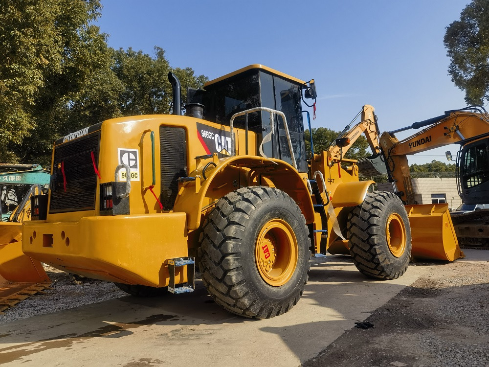 CAT 966GC - Utovarivač točkaš: slika 5 CAT 966GC - Utovarivač točkaš: slika 5