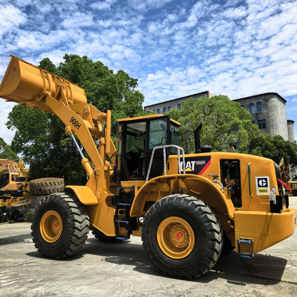 CAT 966H - Utovarivač točkaš: slika 3 CAT 966H - Utovarivač točkaš: slika 3
