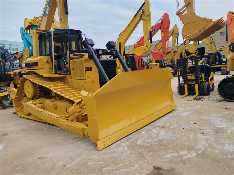 CAT D6R Bulldozer - Buldožer: slika 4 CAT D6R Bulldozer - Buldožer: slika 4