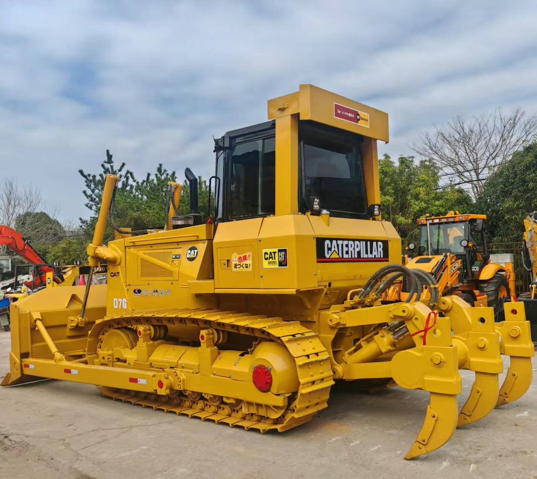 CAT D7G Bulldozer - Buldožer: slika 1 CAT D7G Bulldozer - Buldožer: slika 1