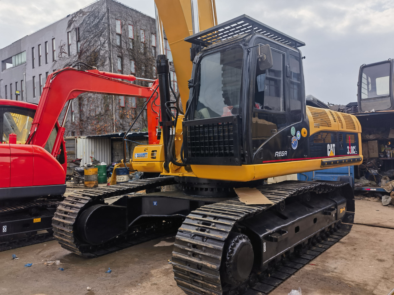 CATERPILLAR 330 C - Bager guseničar: slika 3 CATERPILLAR 330 C - Bager guseničar: slika 3