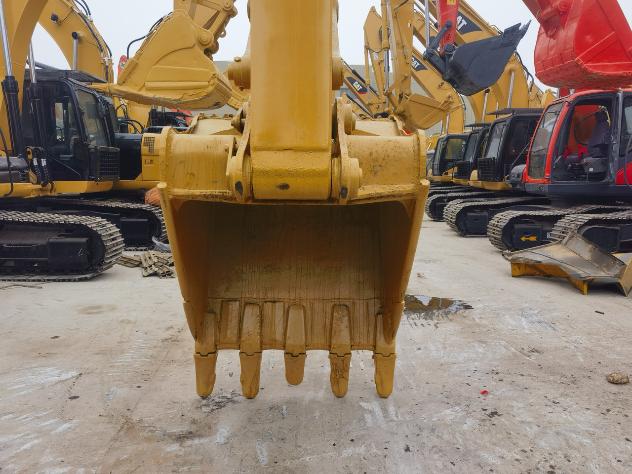 CATERPILLAR 330 D - Bager guseničar: slika 4 CATERPILLAR 330 D - Bager guseničar: slika 4
