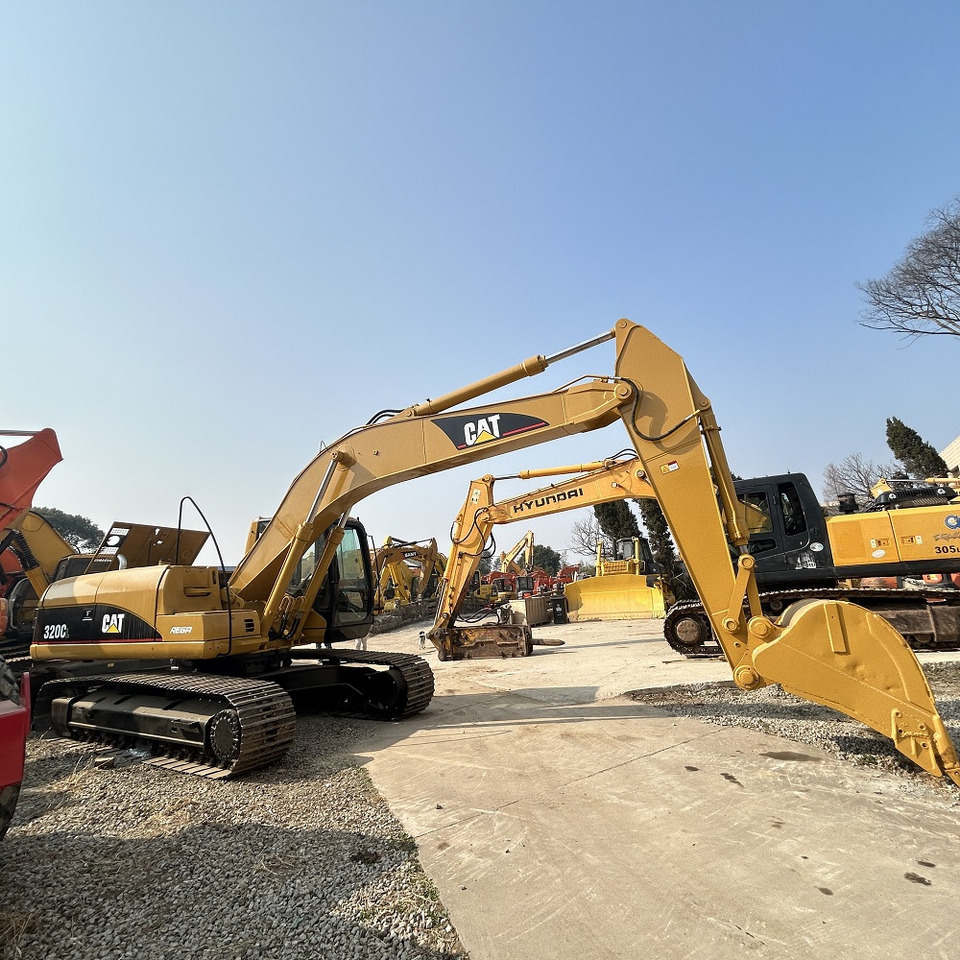 Cat 320cl excavator - Bager guseničar: slika 2 Cat 320cl excavator - Bager guseničar: slika 2