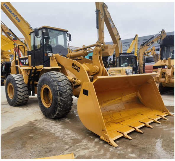 Cheap price pay loader Used CAT 950GC second hand CAT 950GC wheel front loader - Utovarivač točkaš: slika 1 Cheap price pay loader Used CAT 950GC second hand CAT 950GC wheel front loader - Utovarivač točkaš: slika 1