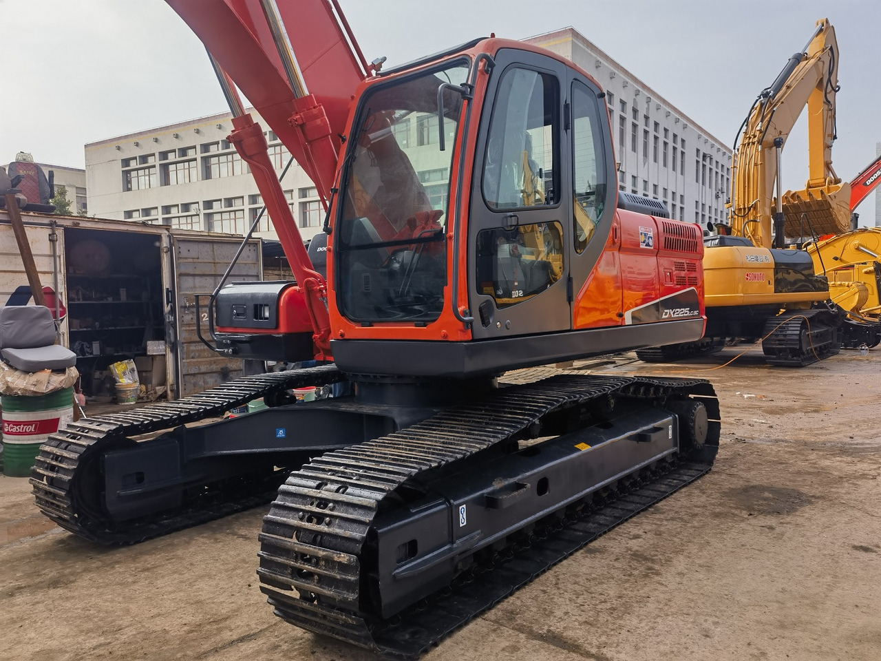 DOOSAN Doosan DX225LC Crawler excavator - Bager guseničar: slika 4 DOOSAN Doosan DX225LC Crawler excavator - Bager guseničar: slika 4
