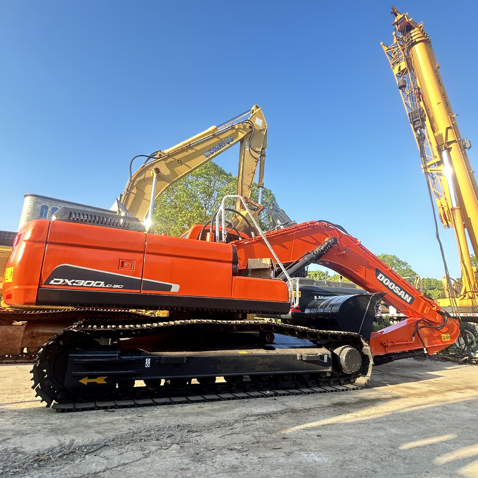 Doosan DX300LC Crawler Excavator - Bager guseničar: slika 5 Doosan DX300LC Crawler Excavator - Bager guseničar: slika 5