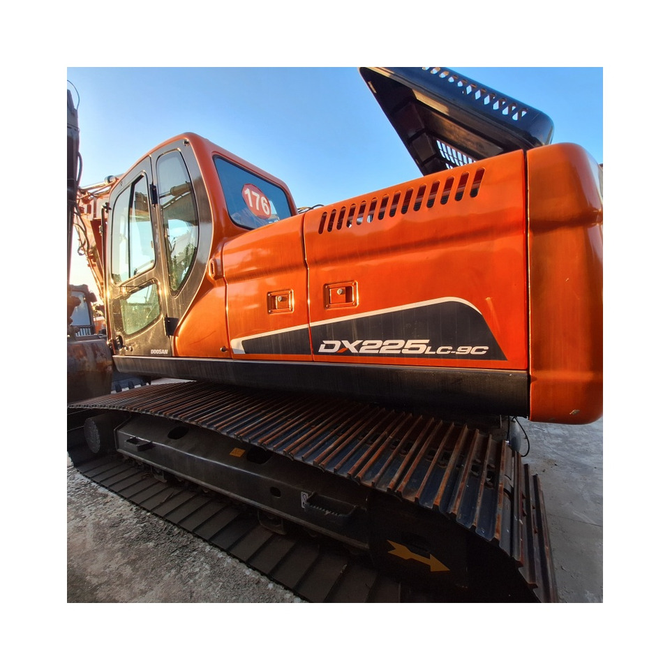 Doosan Dx225LC-9C Crawler Excavator - Bager guseničar: slika 1 Doosan Dx225LC-9C Crawler Excavator - Bager guseničar: slika 1