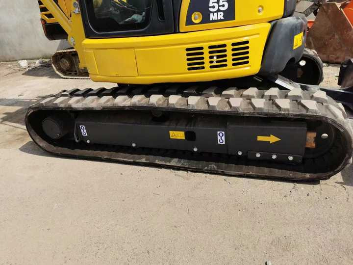 Good condition used Komatsu PC55MR-3 excavator Original Komatsu PC55MR-3 for sale in shanghai - Mini bager: slika 4 Good condition used Komatsu PC55MR-3 excavator Original Komatsu PC55MR-3 for sale in shanghai - Mini bager: slika 4