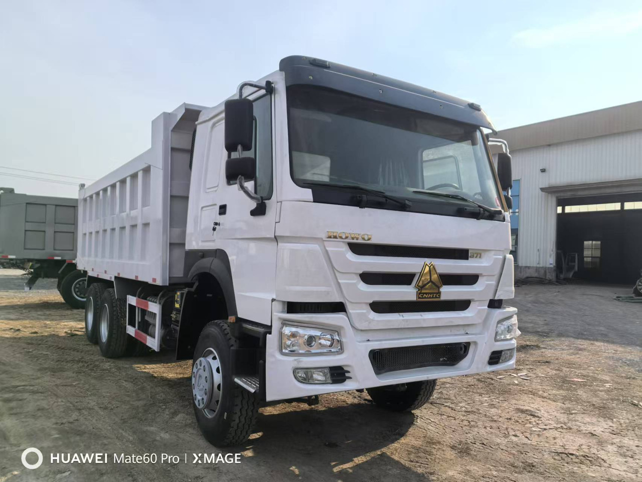 HOWO Howo 371 Used Dump Truck 6x4 - Istovarivač: slika 1 HOWO Howo 371 Used Dump Truck 6x4 - Istovarivač: slika 1