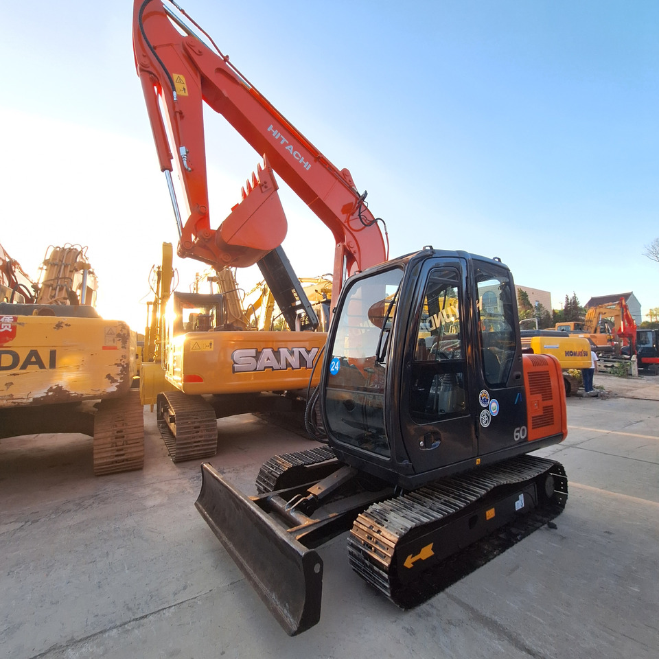 Hitachi ZX60 Excavator - Bager guseničar: slika 5 Hitachi ZX60 Excavator - Bager guseničar: slika 5