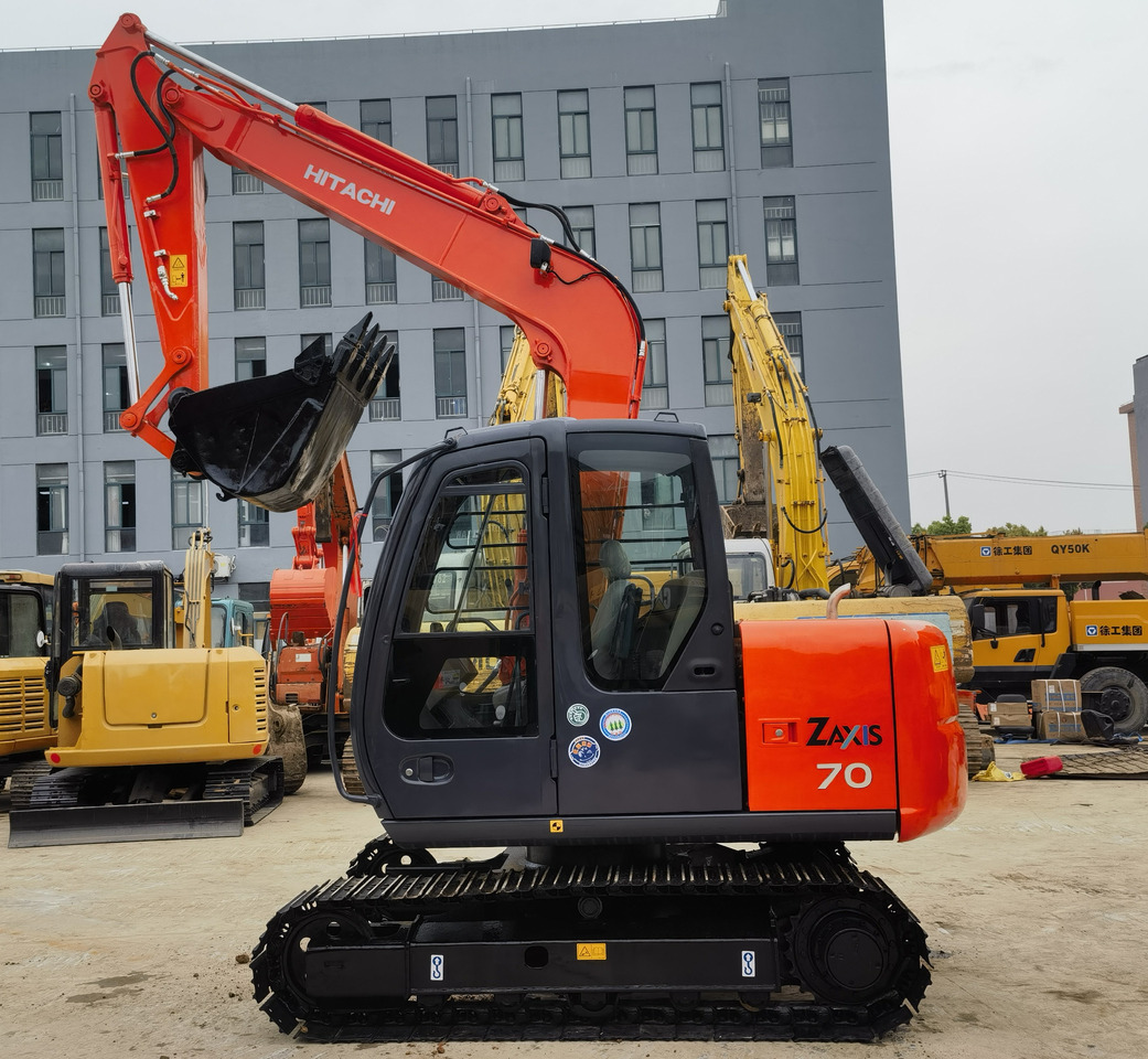 Hitachi ZX70 Excavator - Mini bager: slika 3 Hitachi ZX70 Excavator - Mini bager: slika 3