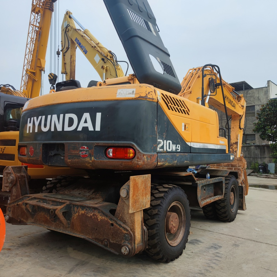 Hyundai 210w-9 wheel excavator - Bager točkaš: slika 5 Hyundai 210w-9 wheel excavator - Bager točkaš: slika 5