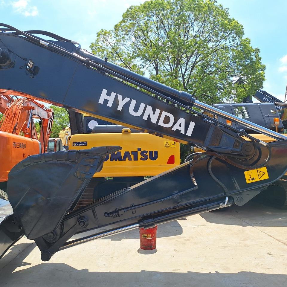 Hyundai 210w-9T wheel excavator - Bager točkaš: slika 5 Hyundai 210w-9T wheel excavator - Bager točkaš: slika 5