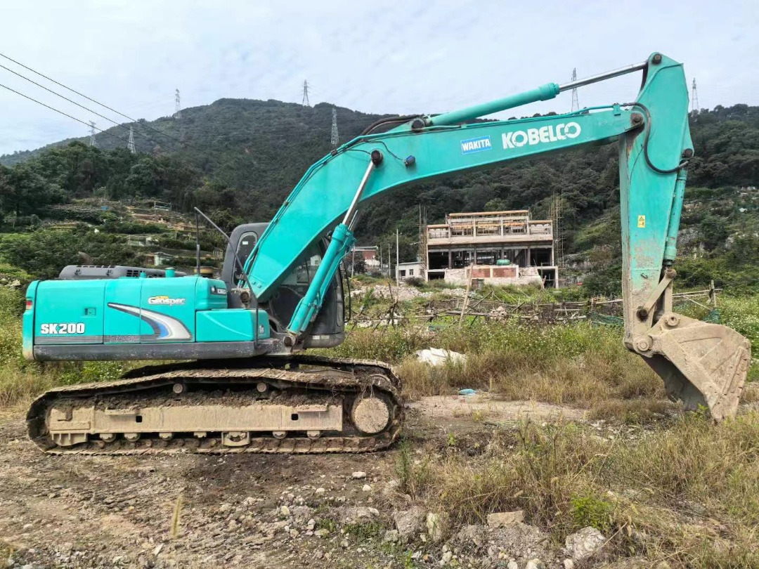KOBELCO Kobelco SK200-8 Crawler excavator - Bager guseničar: slika 4 KOBELCO Kobelco SK200-8 Crawler excavator - Bager guseničar: slika 4