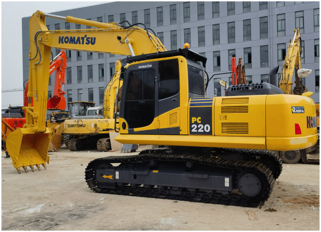Komatsu PC 220-8 Excavator - Bager guseničar: slika 2 Komatsu PC 220-8 Excavator - Bager guseničar: slika 2