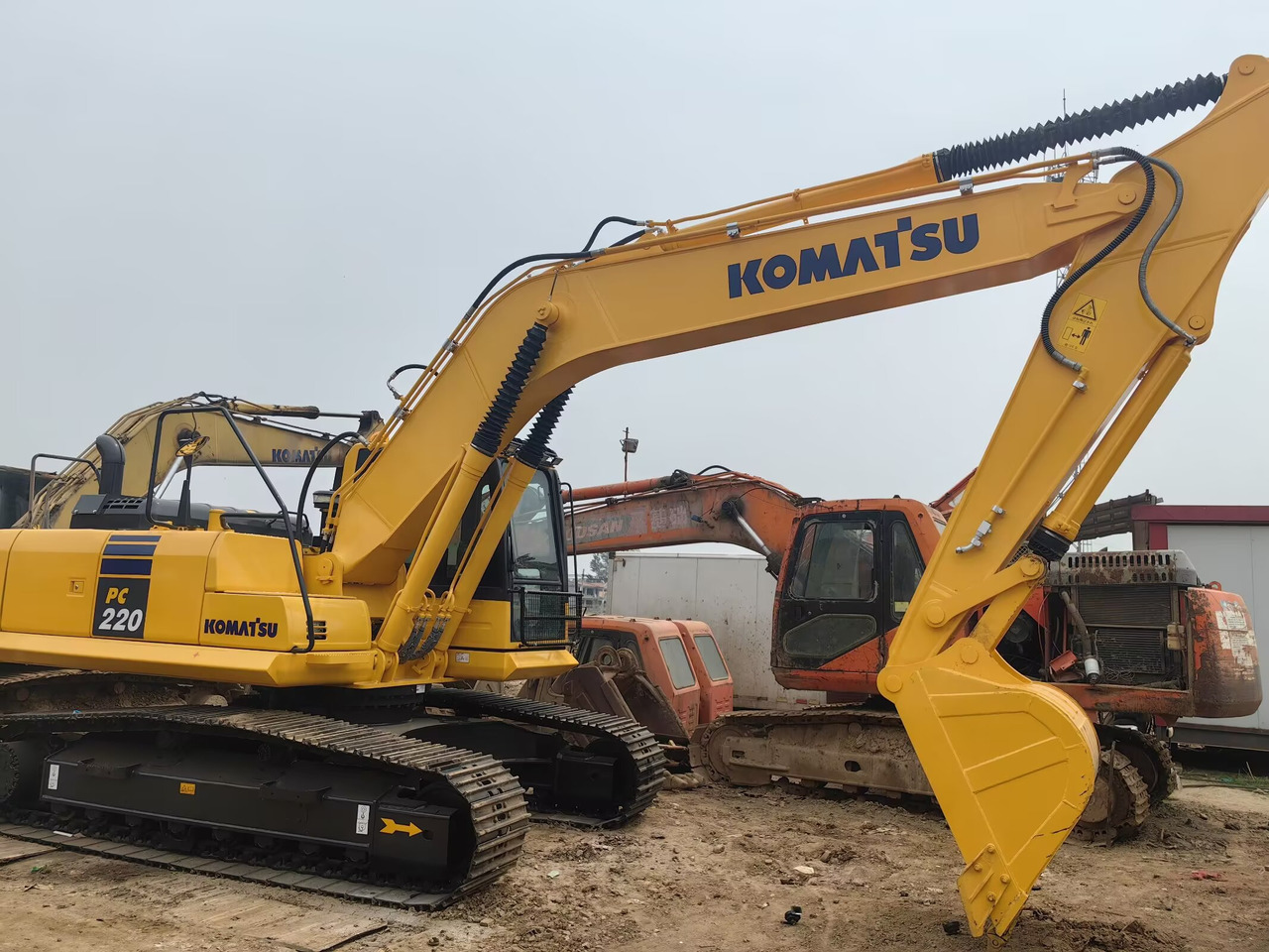 Komatsu PC 220-8 Excavator - Bager guseničar: slika 5 Komatsu PC 220-8 Excavator - Bager guseničar: slika 5