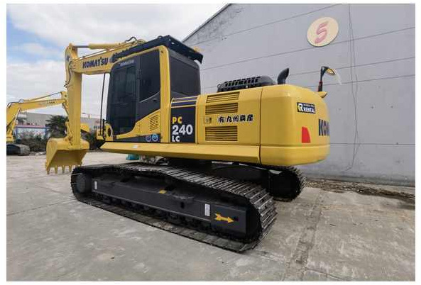Original Japan High Quality Used excavators Komatsu PC240lc-8 large excavator pc240-8 Crawler excavator for sale - Bager guseničar: slika 1 Original Japan High Quality Used excavators Komatsu PC240lc-8 large excavator pc240-8 Crawler excavator for sale - Bager guseničar: slika 1