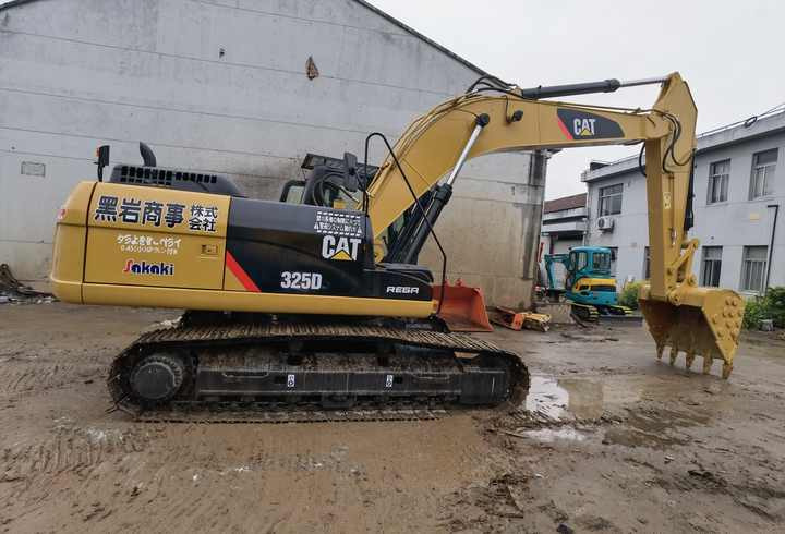 Second hand cat 325dl excavator caterpillar 325d construction equipment for sale 325d machine - Bager guseničar: slika 2 Second hand cat 325dl excavator caterpillar 325d construction equipment for sale 325d machine - Bager guseničar: slika 2
