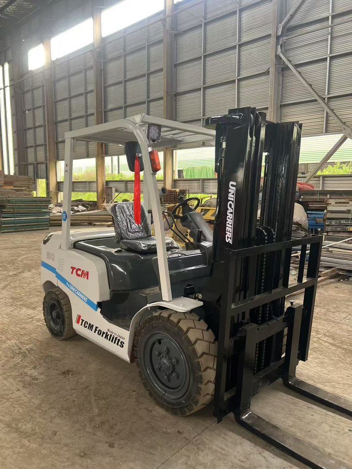 TCM FD30 Forklift - Dizel viljuškar: slika 3 TCM FD30 Forklift - Dizel viljuškar: slika 3