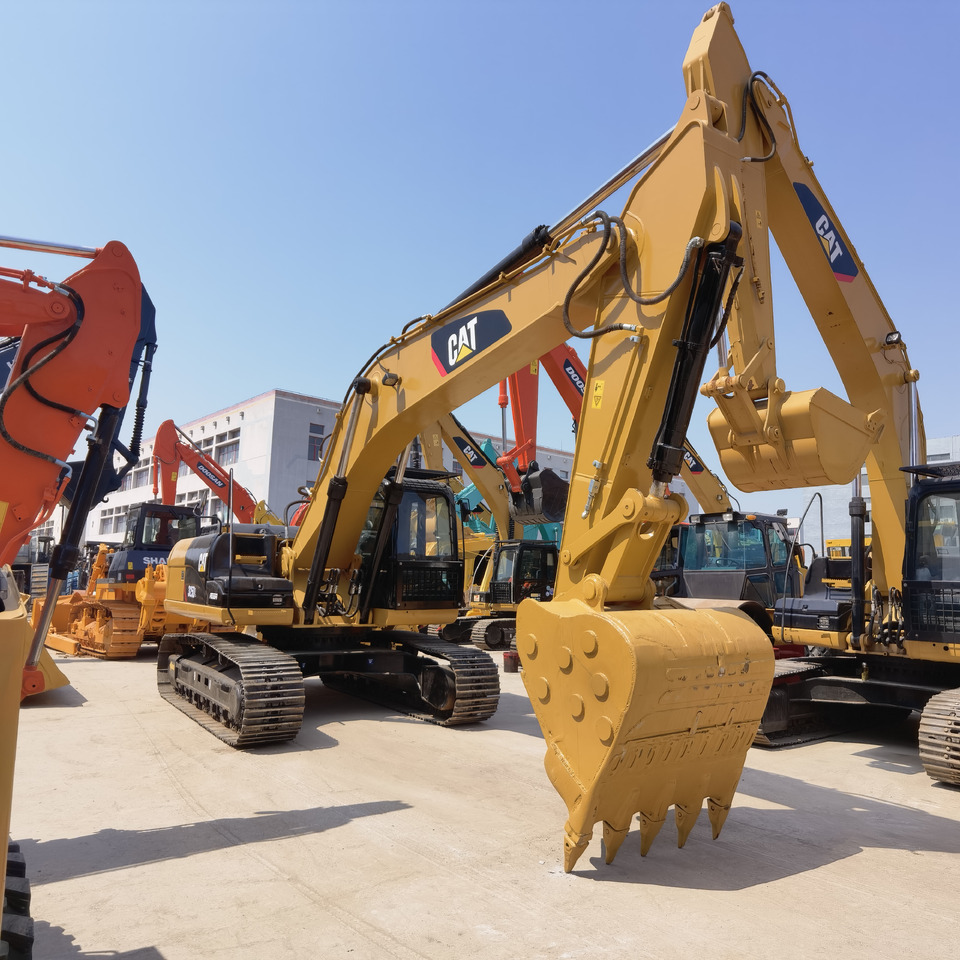 Excavators cat325dl - Bager guseničar: slika 2 Excavators cat325dl - Bager guseničar: slika 2