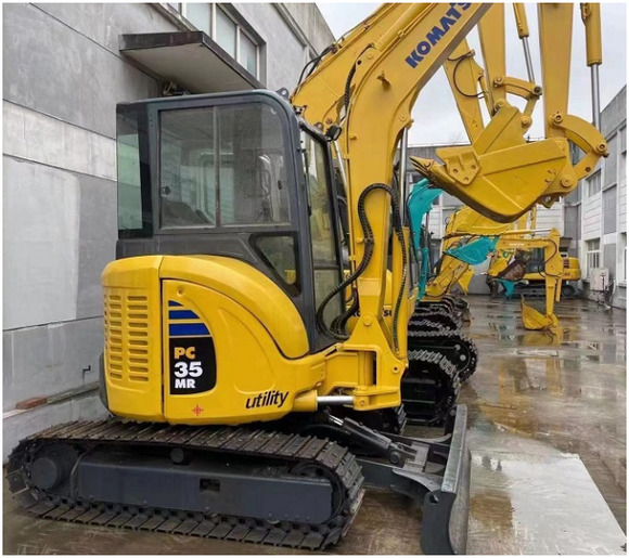 Fast delivery and high performance Used Komatsu PC35MR-3 Made In Japan on Hot Sale in china - Bager guseničar: slika 1 Fast delivery and high performance Used Komatsu PC35MR-3 Made In Japan on Hot Sale in china - Bager guseničar: slika 1