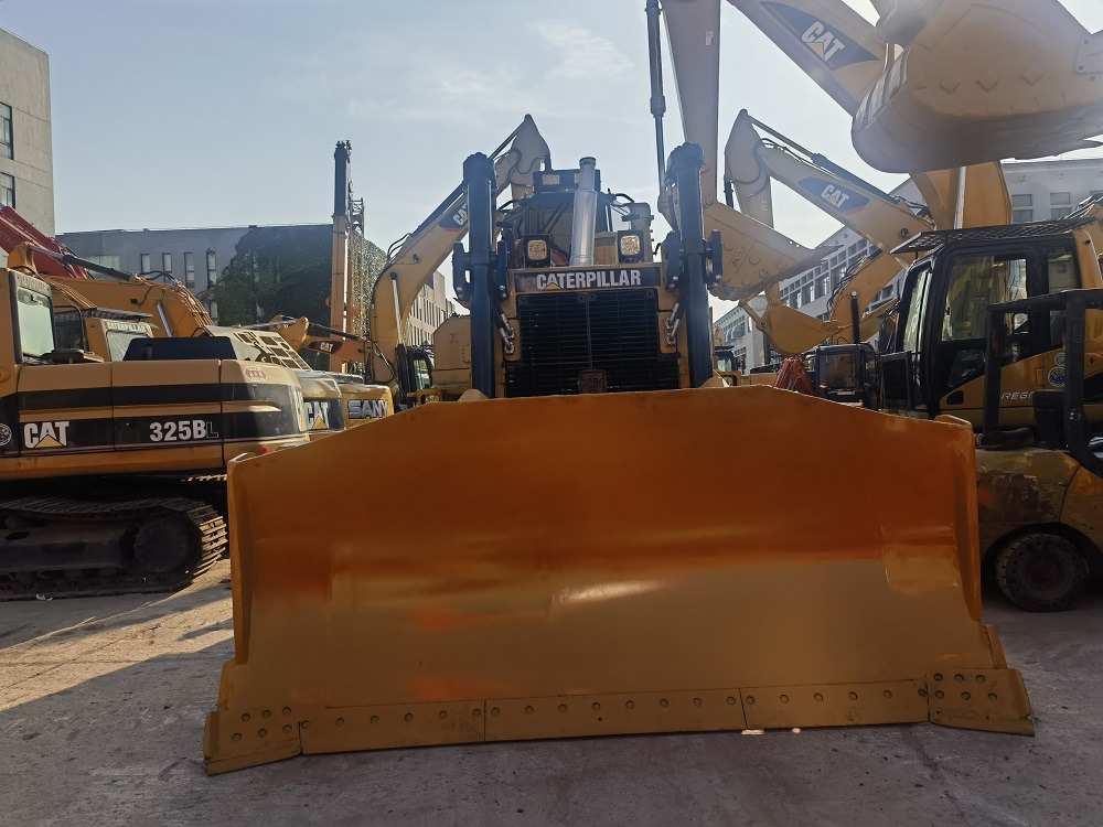 Used cat d8r bulldozer - Buldožer: slika 3 Used cat d8r bulldozer - Buldožer: slika 3
