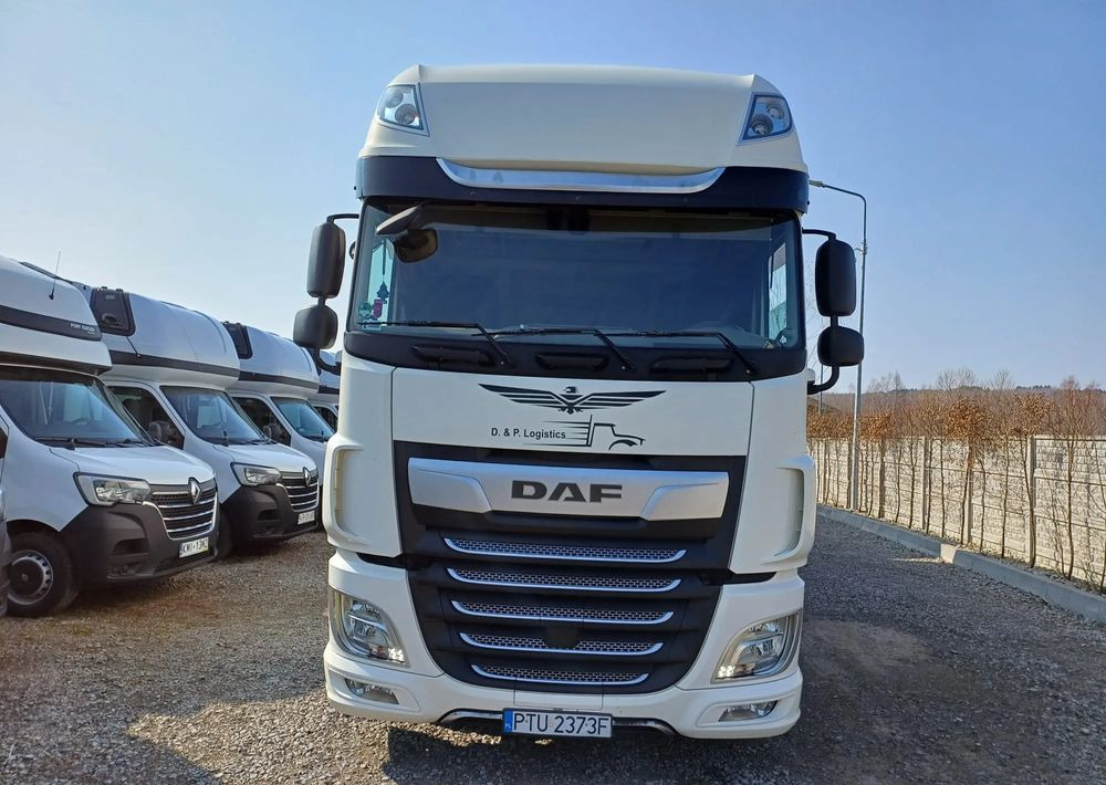 DAF XF 480 SUPER SPACE CAB / ZESTAW TANDEM PRZEJAZDOWY 120m3 - Kamion sa ceradom: slika 5 DAF XF 480 SUPER SPACE CAB / ZESTAW TANDEM PRZEJAZDOWY 120m3 - Kamion sa ceradom: slika 5